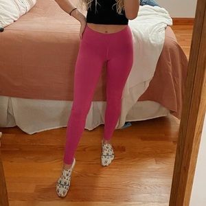 Lulu lemon Align 28’